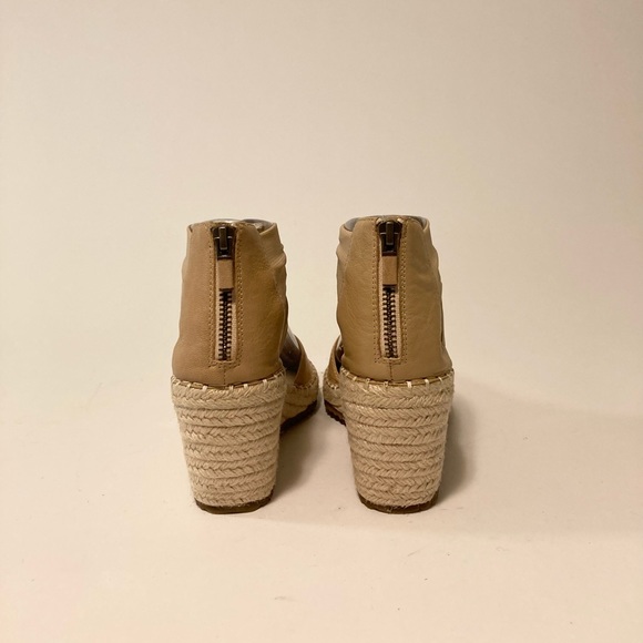 Eileen Fisher Cream Leather Ankle Fabric Strap Espadrille Wedges size 6 - Picture 8 of 16